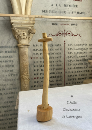 108-Petit-Calvaire,-Buis,-38cm,-2025-cdl-web